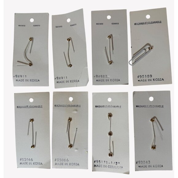 Vintage Hand Painted JHB International New Old Stock Christmas Buttons Lot - Picture 6 of 6